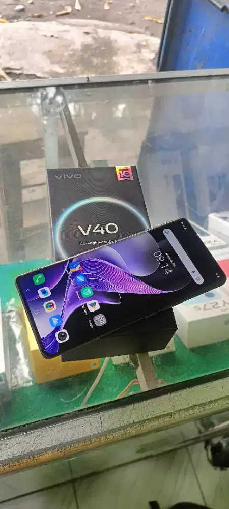 Vivo V40 5G 12/256