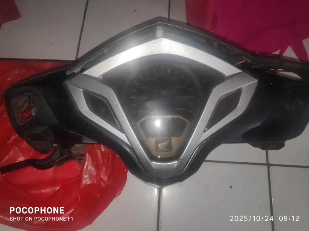 Spedometer kzr 2014 iss