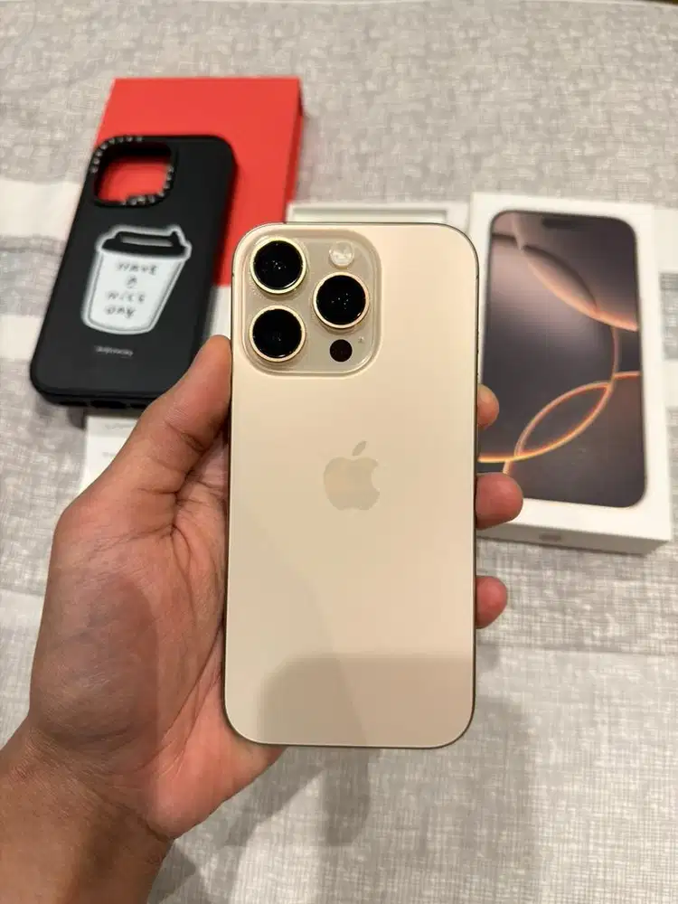 IPHONE 16 PRO 256 GB DESERT TITANIUM LIKE NEW