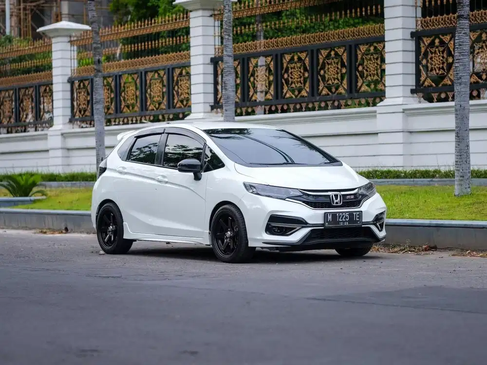 Honda Jazz RS MT/Manual 2018/2019 GK5
