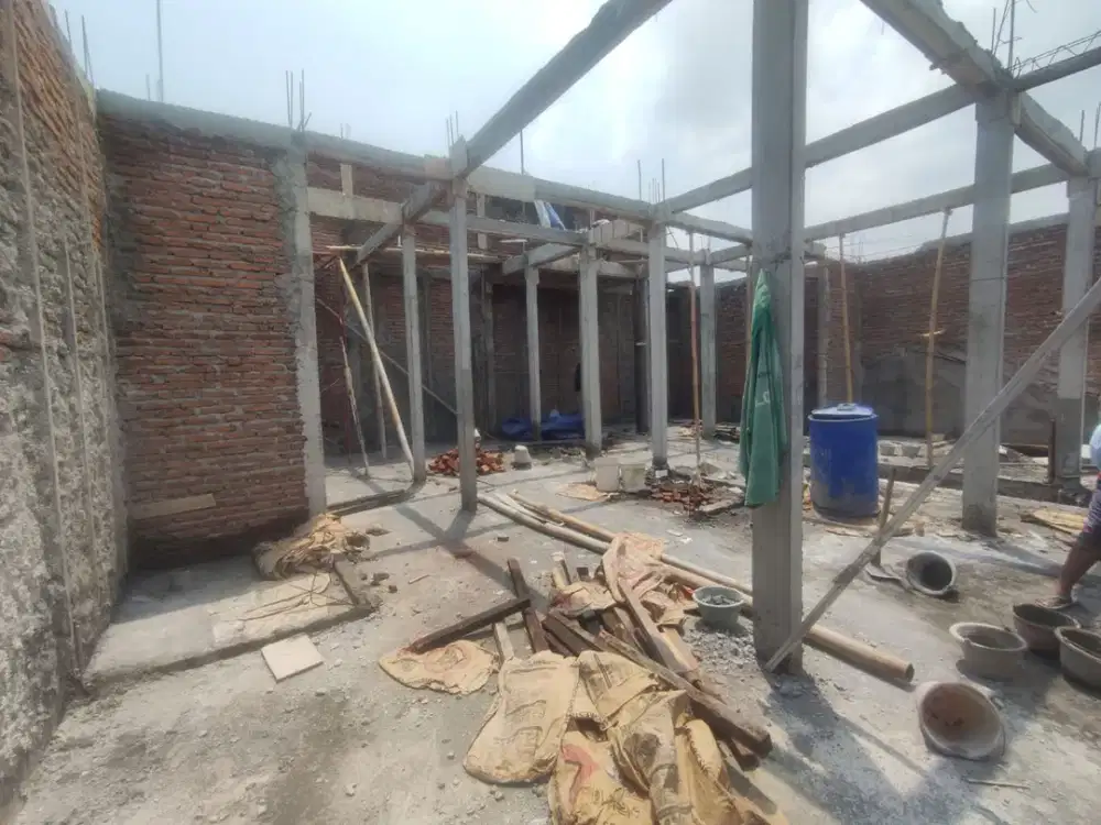 Dijual Ruko Tengah Kota di Jl. Tanjung Semarang