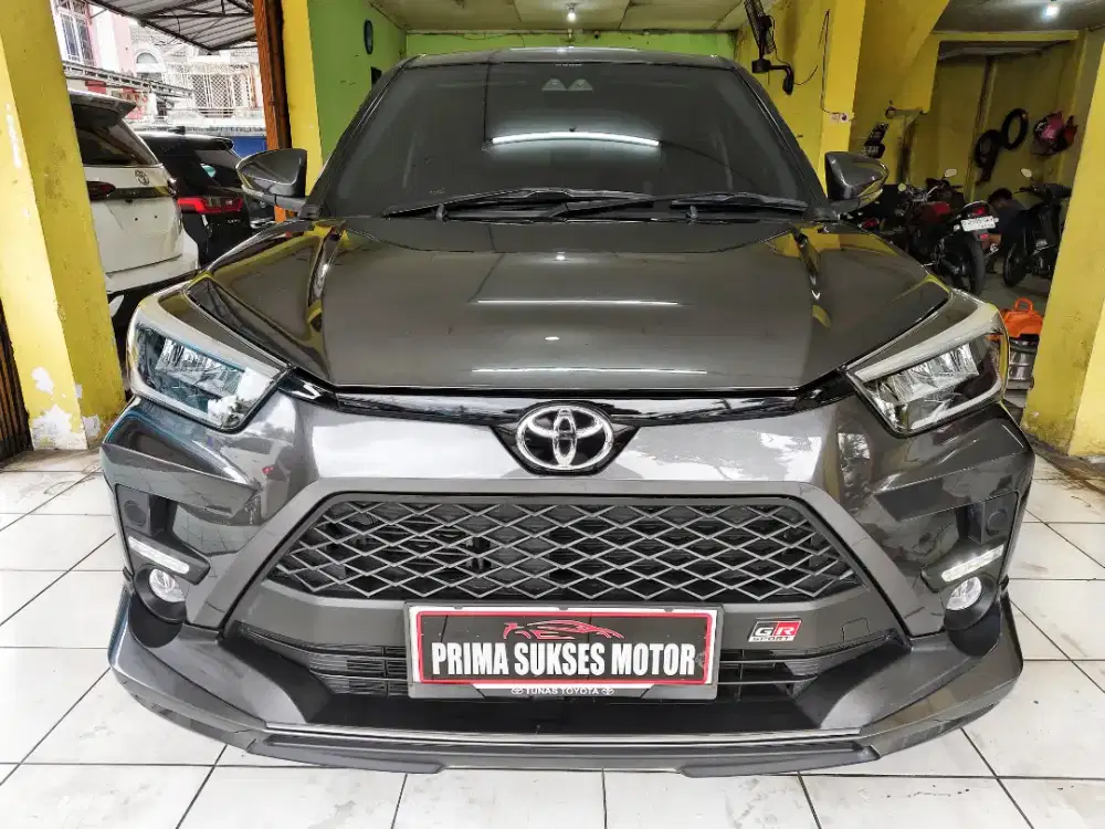 LOW KM 20RB! TOYOTA RAIZE 1.0 GR TURBO TSS AT 2022 MATIC LIKE NEW
