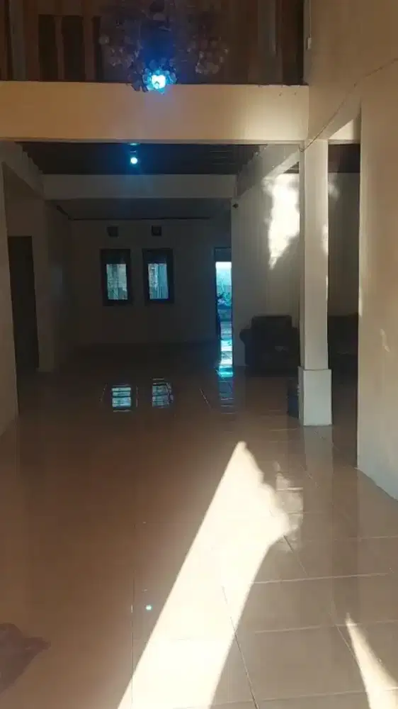 Disewakan atau di jual rumah di jalan buntu