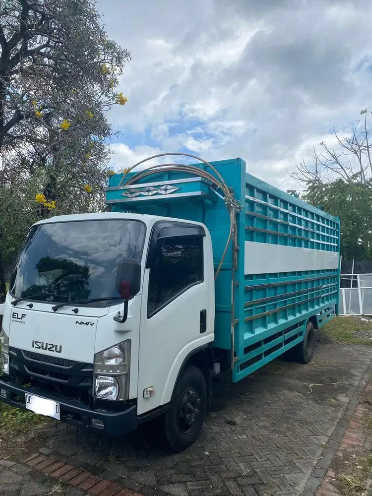 2022 isuzu kalasari mulus