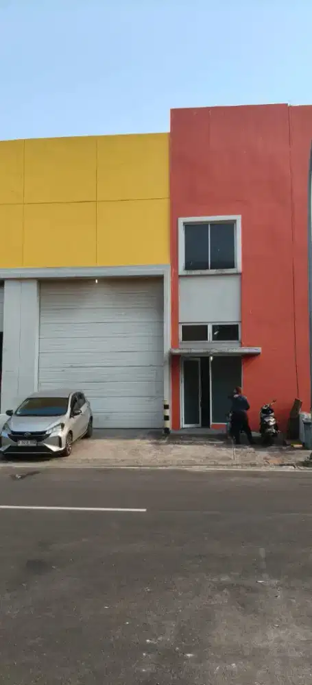 Disewakan Gudang Bagus Dan Siap Huni Di Bizpark Cakung, Jakarta Timur