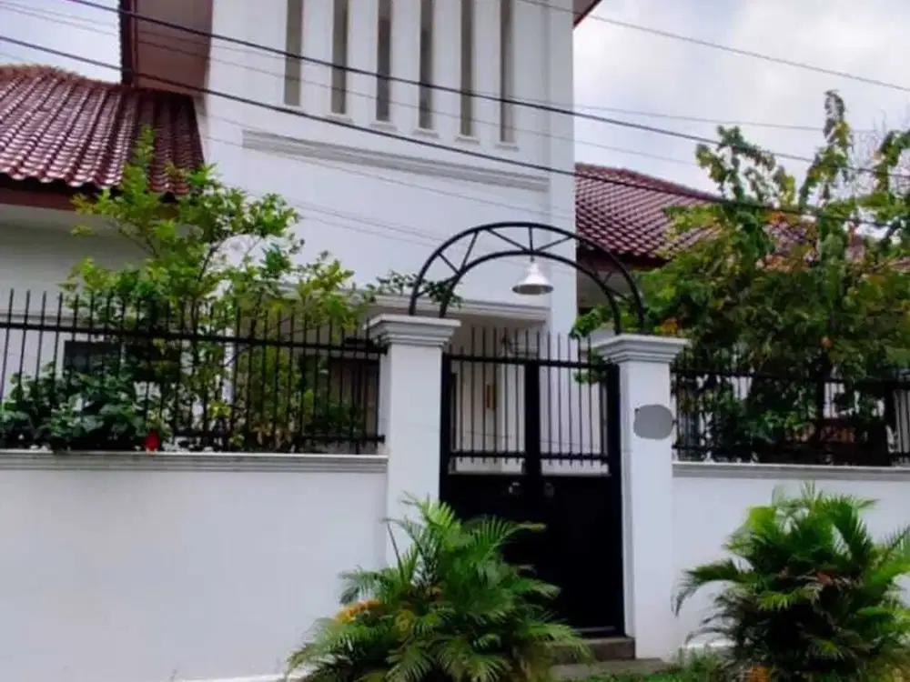 Dijual Rumah Hook Mewah & Strategis di Citra 2 – Jakarta Barat
