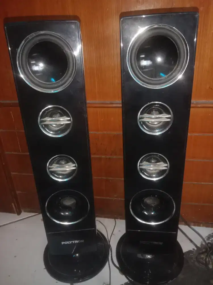 Speker tv led polytron 32 kondisi bekas. Msih berpungsi