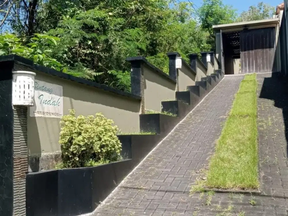 Elegansi Modern di Bukit – Villa Mewah untuk Dijual atau Disewa