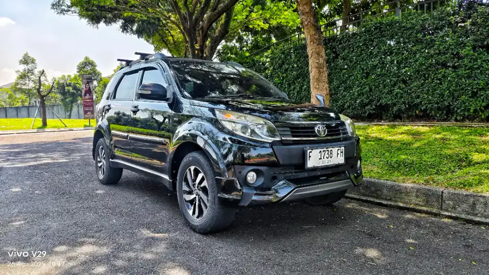 RUSH TRD Sportivo AT THN 2017
