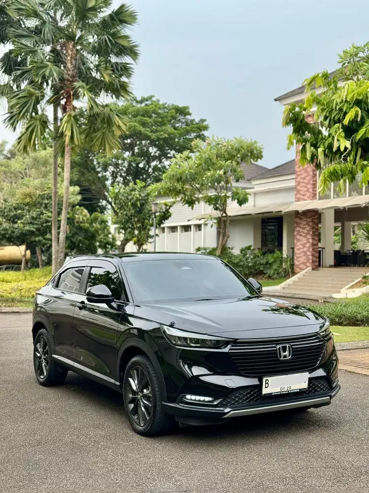 Honda HRV SE cvt w/honda sensing