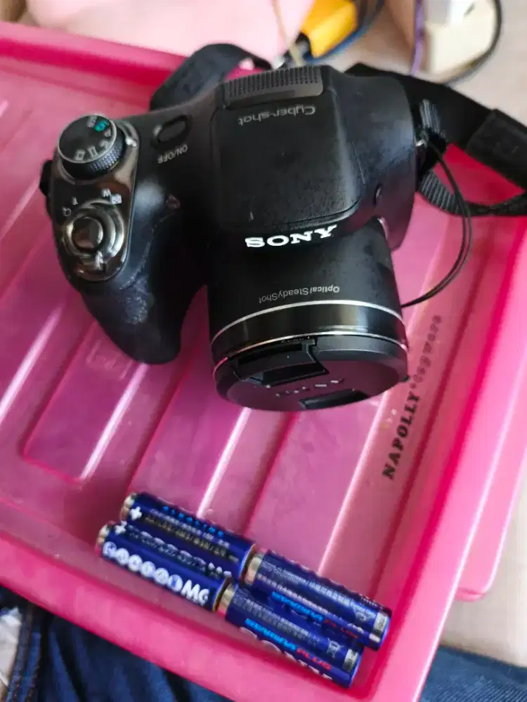 Jual kamera prosumer sony h200