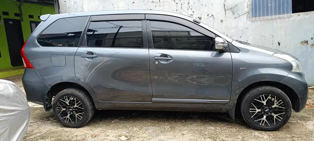 Toyota Avanza 2013 Bensin