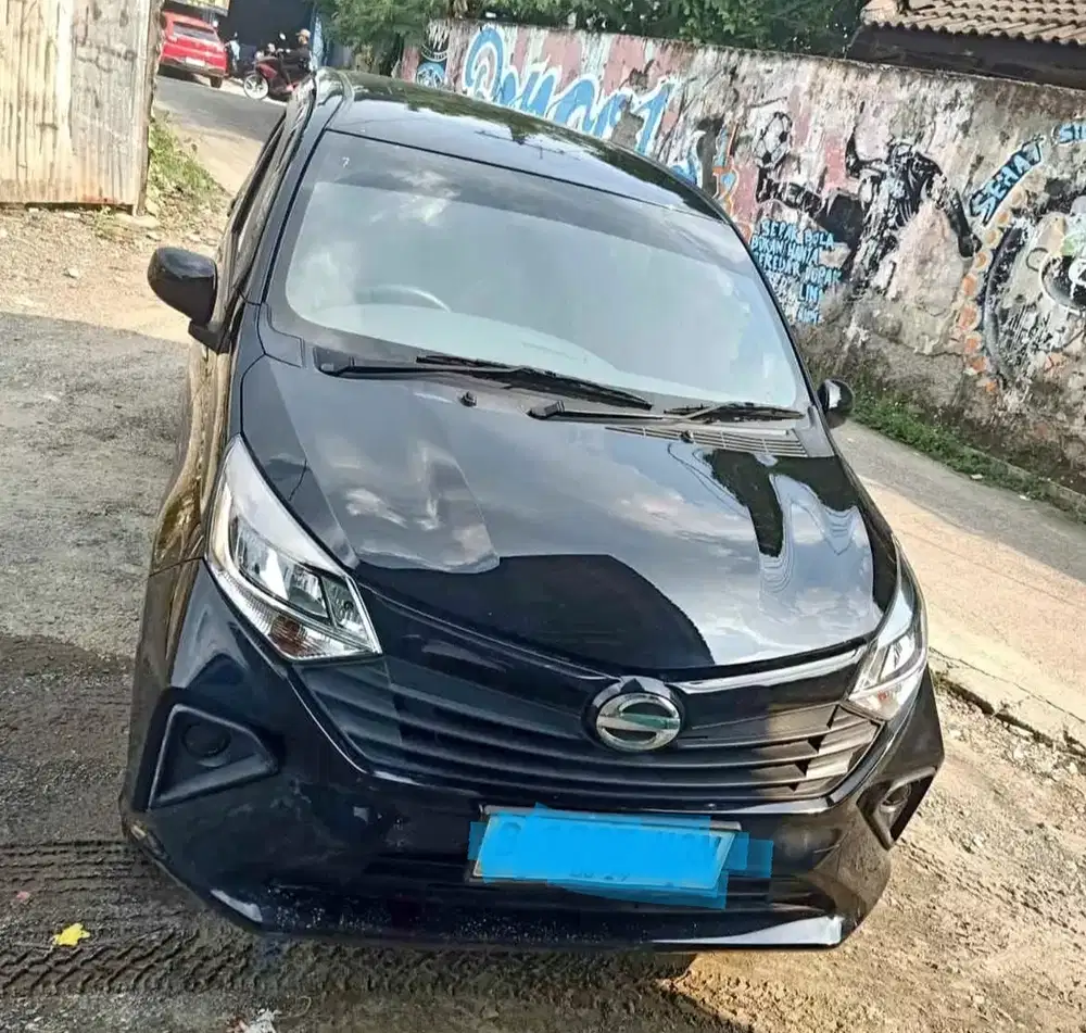 Tdp 3 Jutaan Sigra D MT Stnk Panjang Warna Hitam