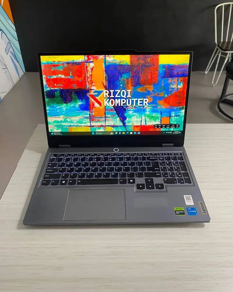 Lenovo LOQ 15IAX9  Intel Core i5 - 12450HX Ram 12GB  SSD 512GB