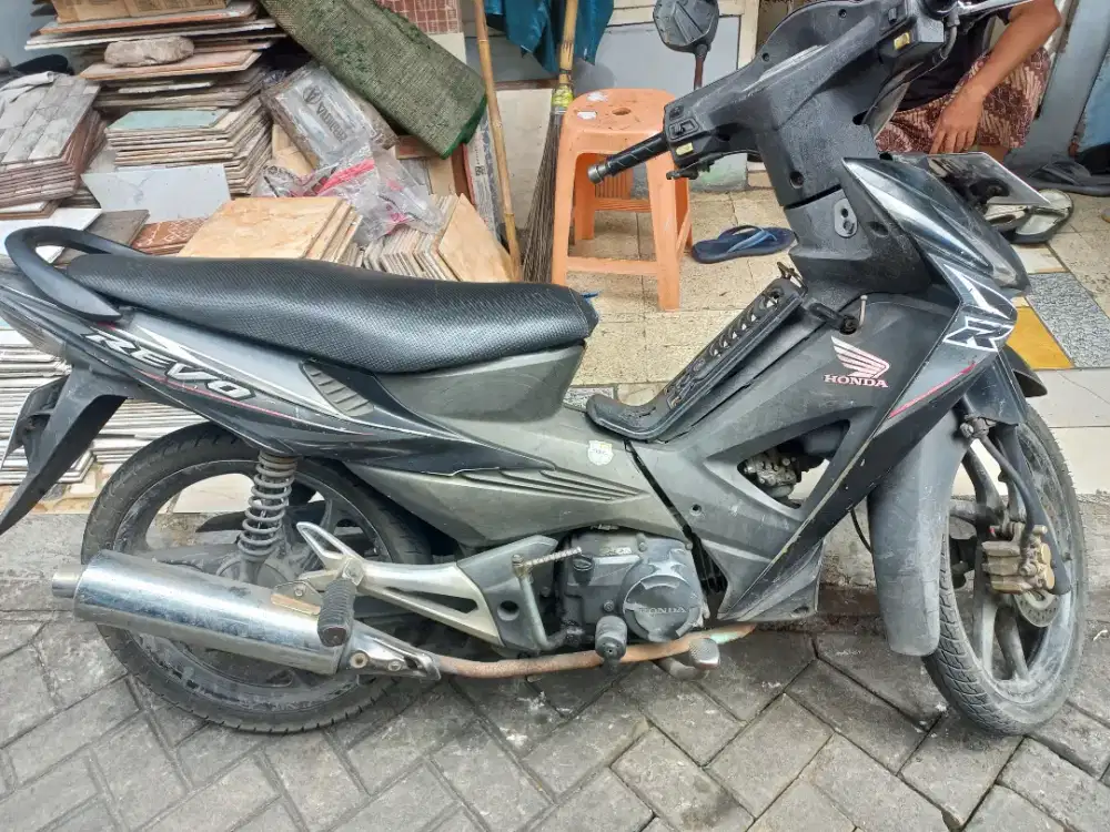 Jual Revo tahun 2008