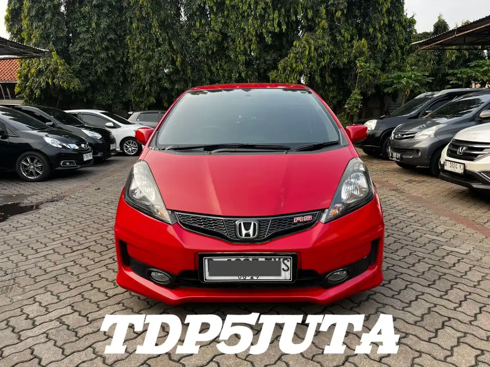 HONDA JAZZ RS AT 2014 RED EDITION