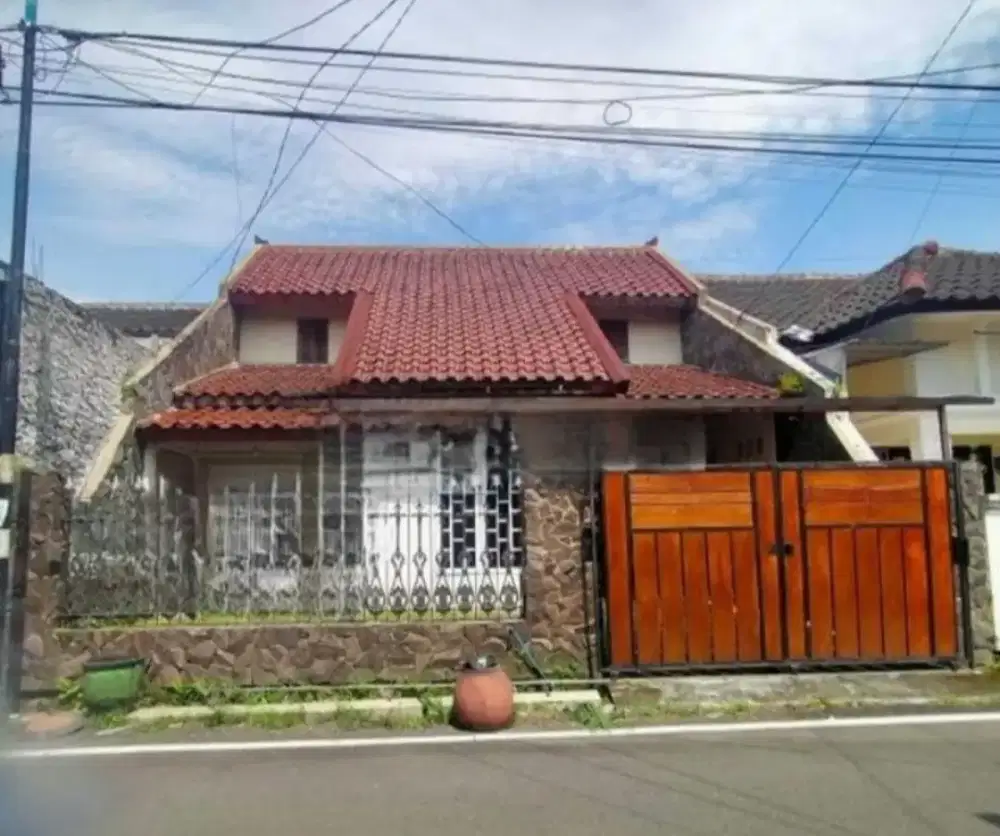 Rumah dijual di Jalan Teluk Grajakan Blimbing Kota Malang