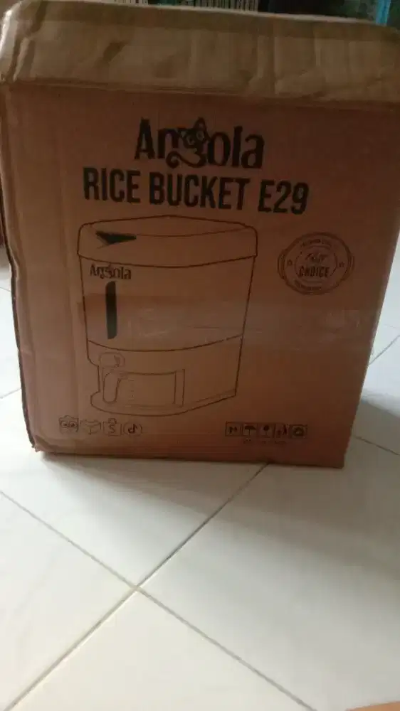 Tempat beras 10 ltr