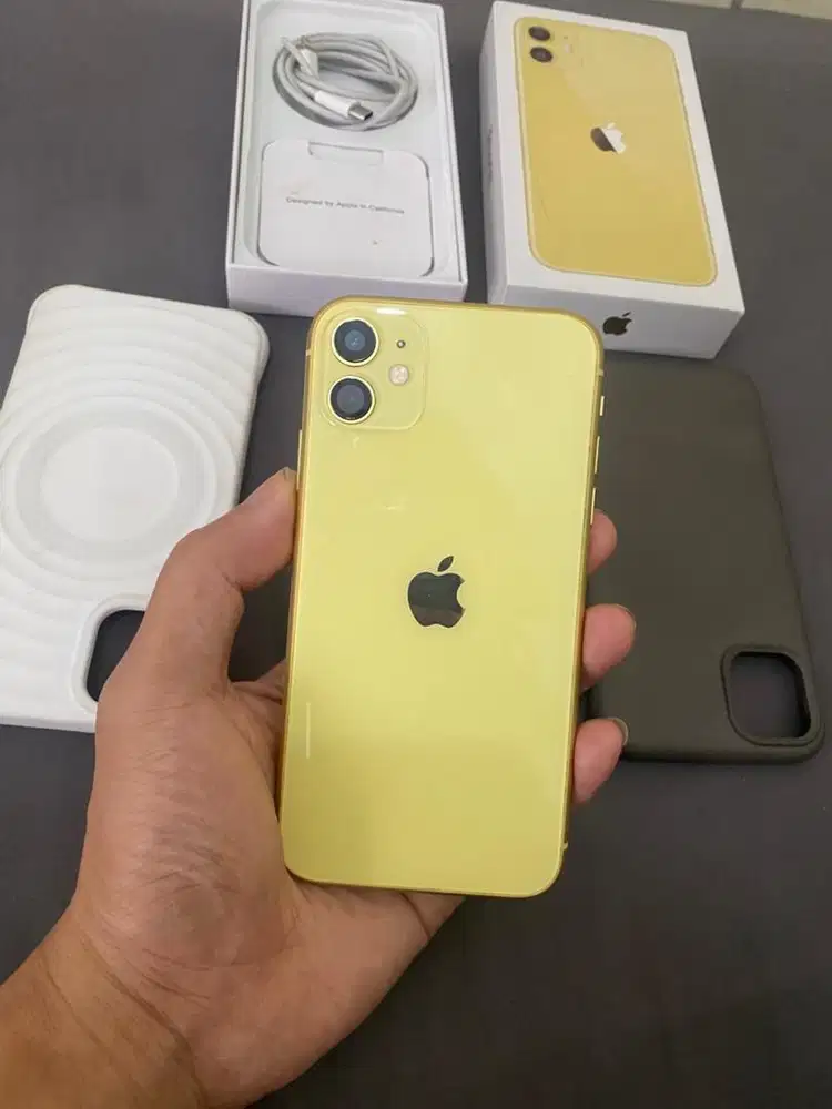 Dijual iPhone 11 128gb sinyal all operator
