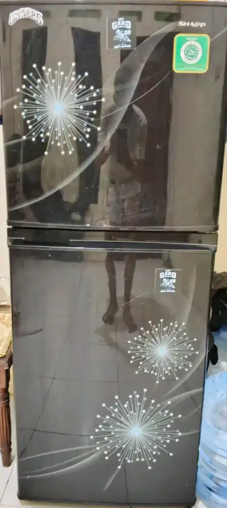 Di jual kulkas 2 pintu no minus