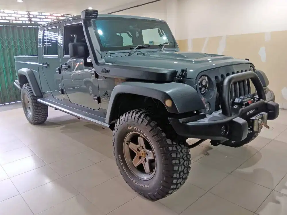 KM 22RB - JEEP WRANGLER BRUTE RUBICON 3.6L A/T - 2014