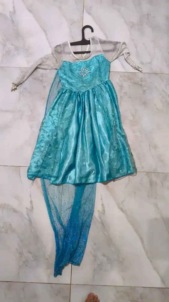 Dress anak Elsa Frozen bekas