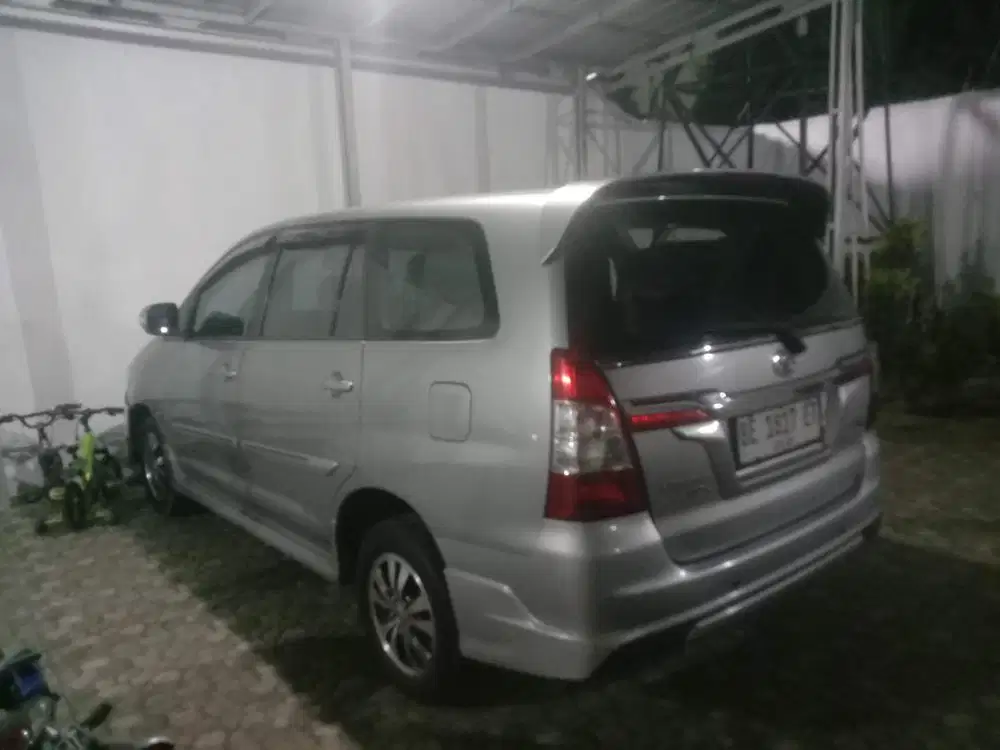 KIJANG INNOVA G LUXURY 2014