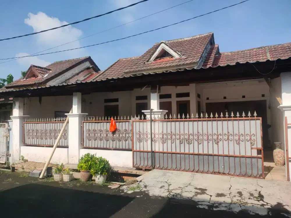 DIJUAL RUMAH STRATEGIS DI MUSTIKA JAYA BEKASI