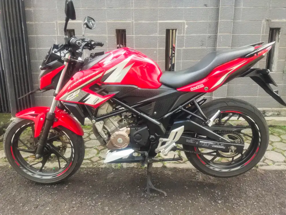 Cb 150 R 2016 kondisi mulus terawat