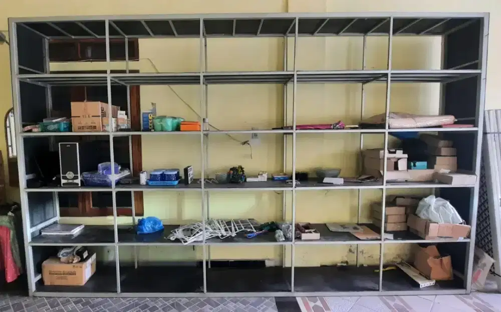 dijual rak besi besar