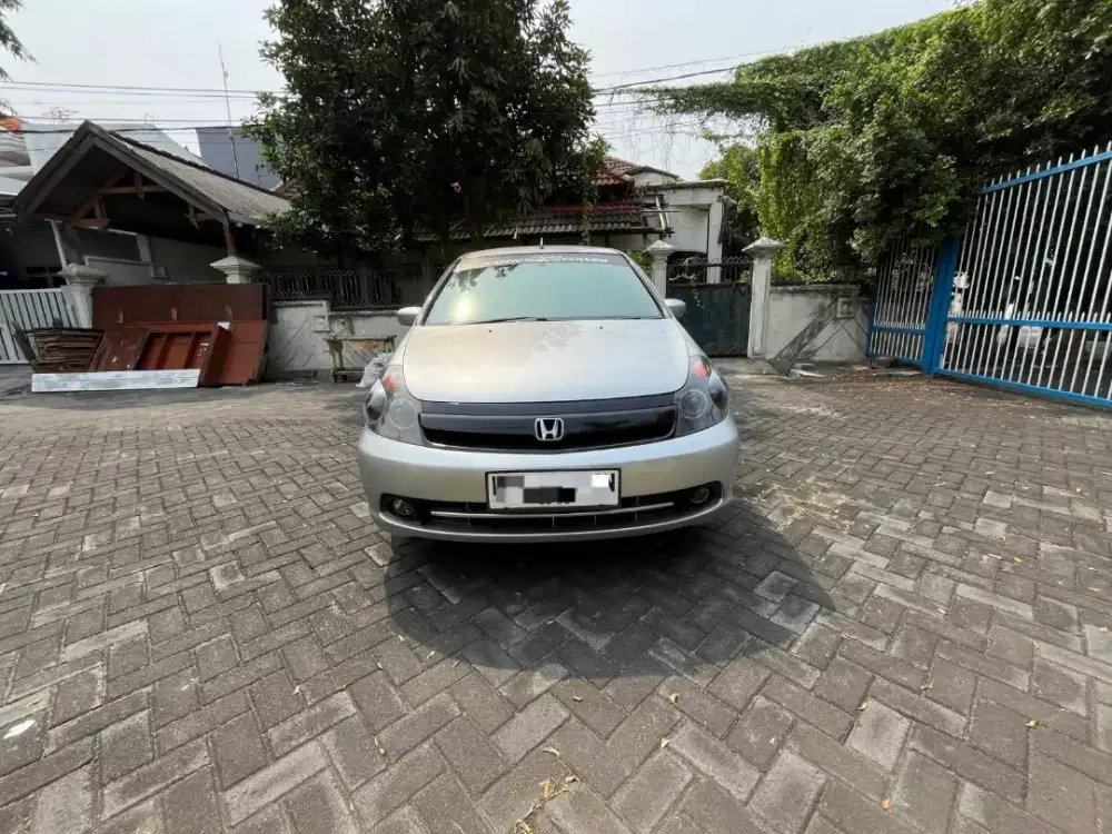 Honda stream 2004