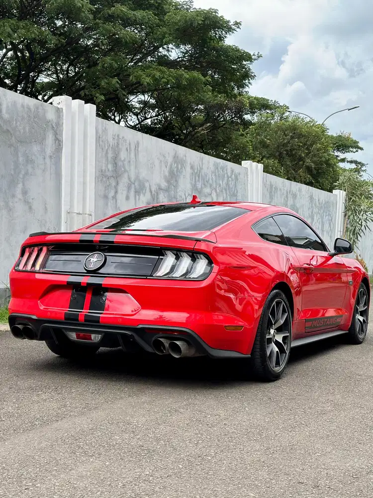 Ford Mustang 2021 Bensin