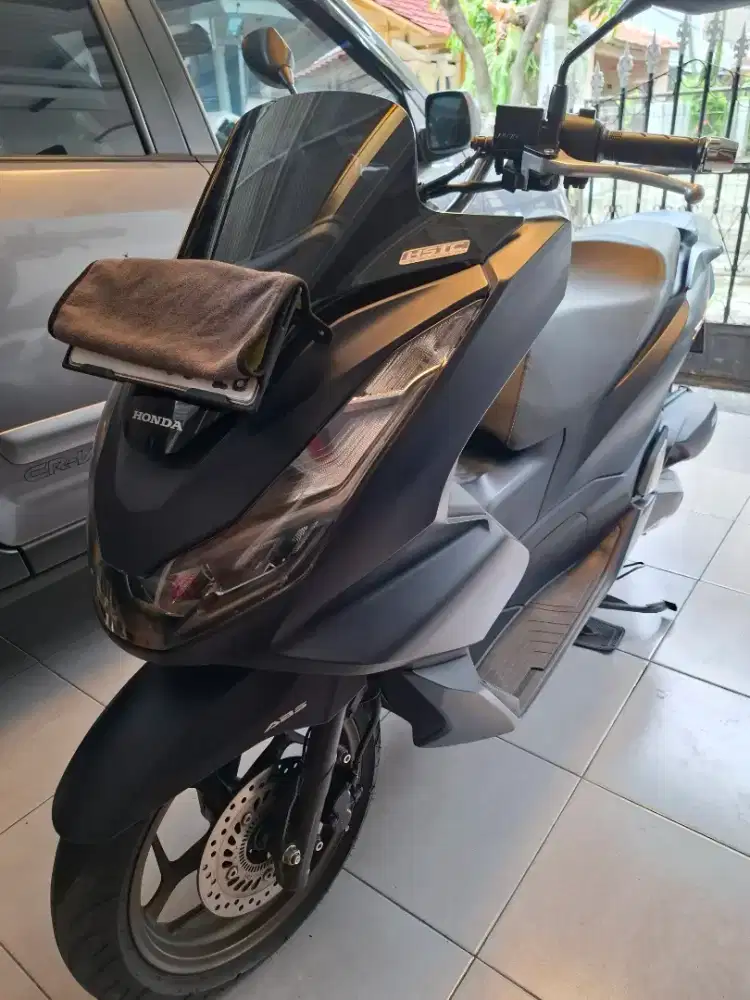 Honda PCX 160 ABS 2023 Warna Biru Doff