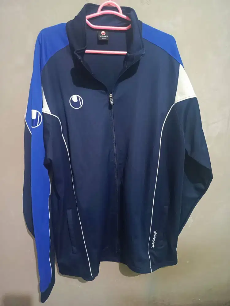 Jaket Tracktop UHISPORT Made In Korea Mulus Like New BigSize
