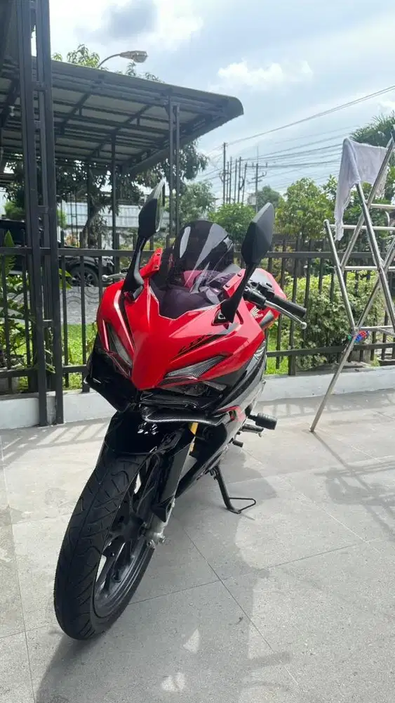HONDA CBR 150 low km