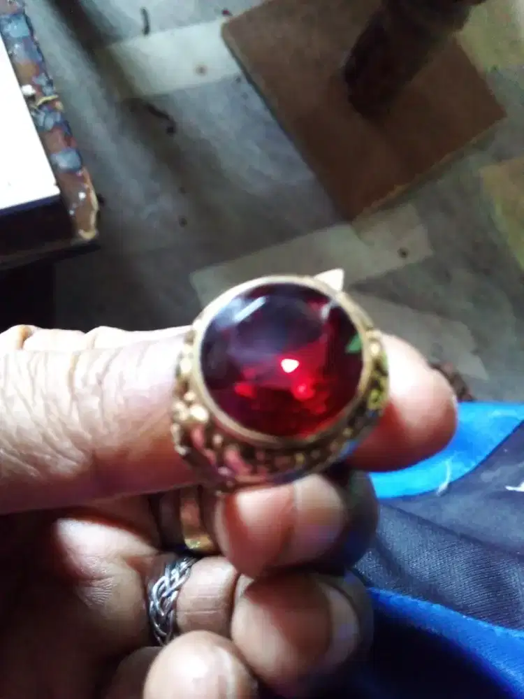 Batu merah siam
