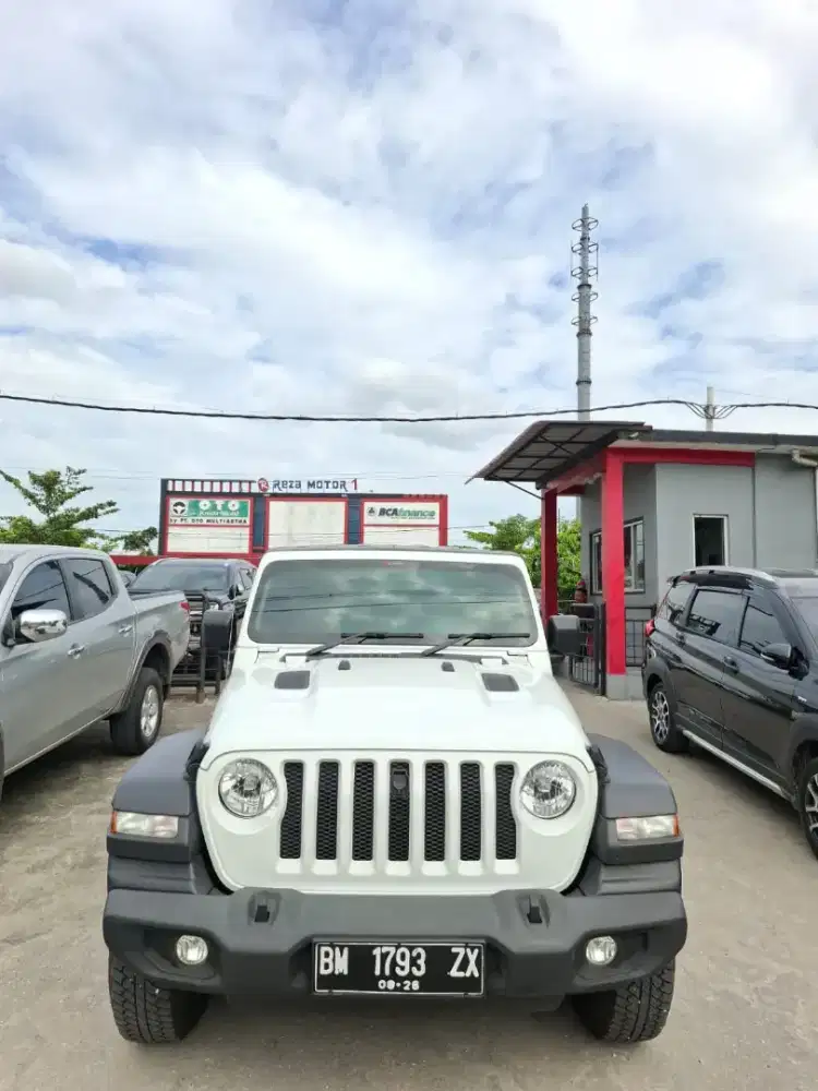Jeep wrangler 2020 JL sport 2.0 turbo matic. Km 48rb