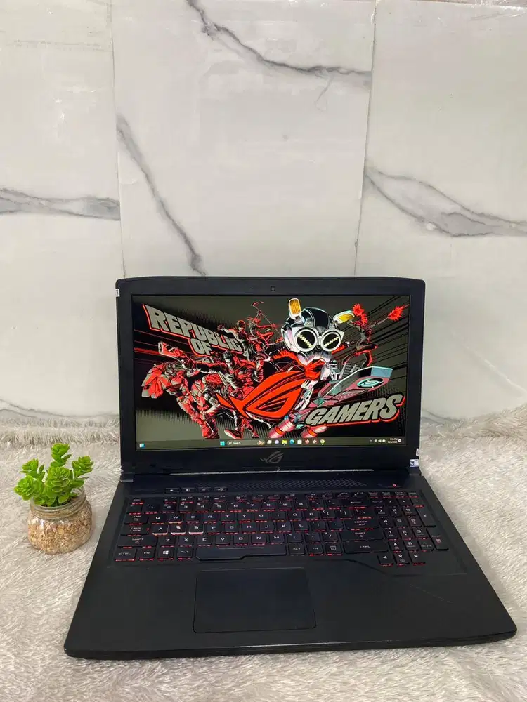 ASUS ROG GAMING GL503G INTEL CORE I7-7700HQ RAM 16 GB SSD 128 GB HDD 1