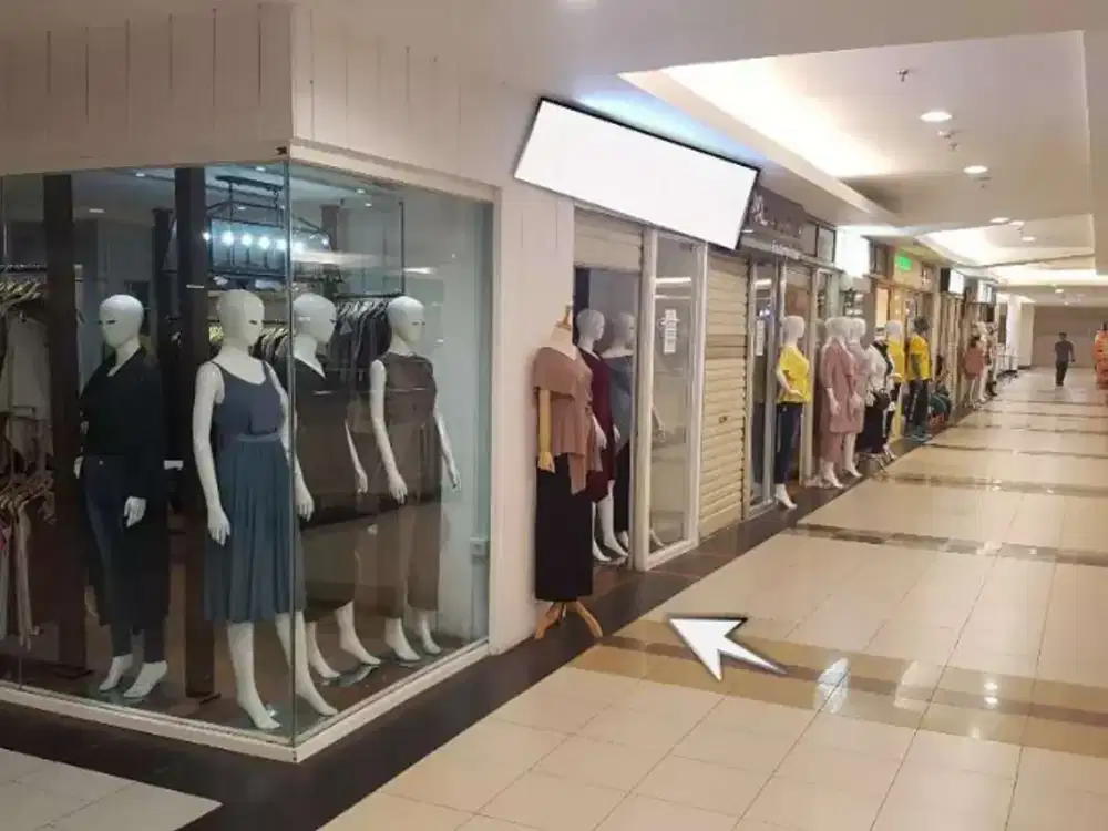 Stand di PTC Pakuwon Mall