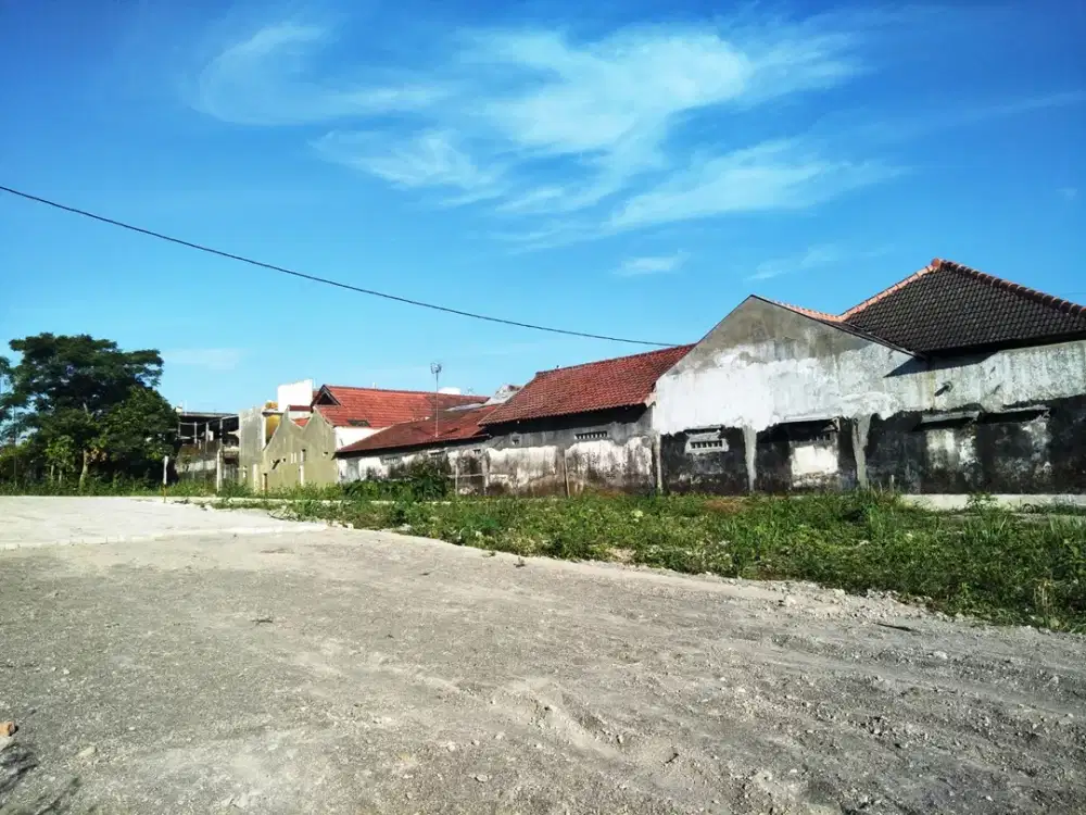 Dekat Kampus UII Dijual Tanah Jogja SHM Dekat Ringroad