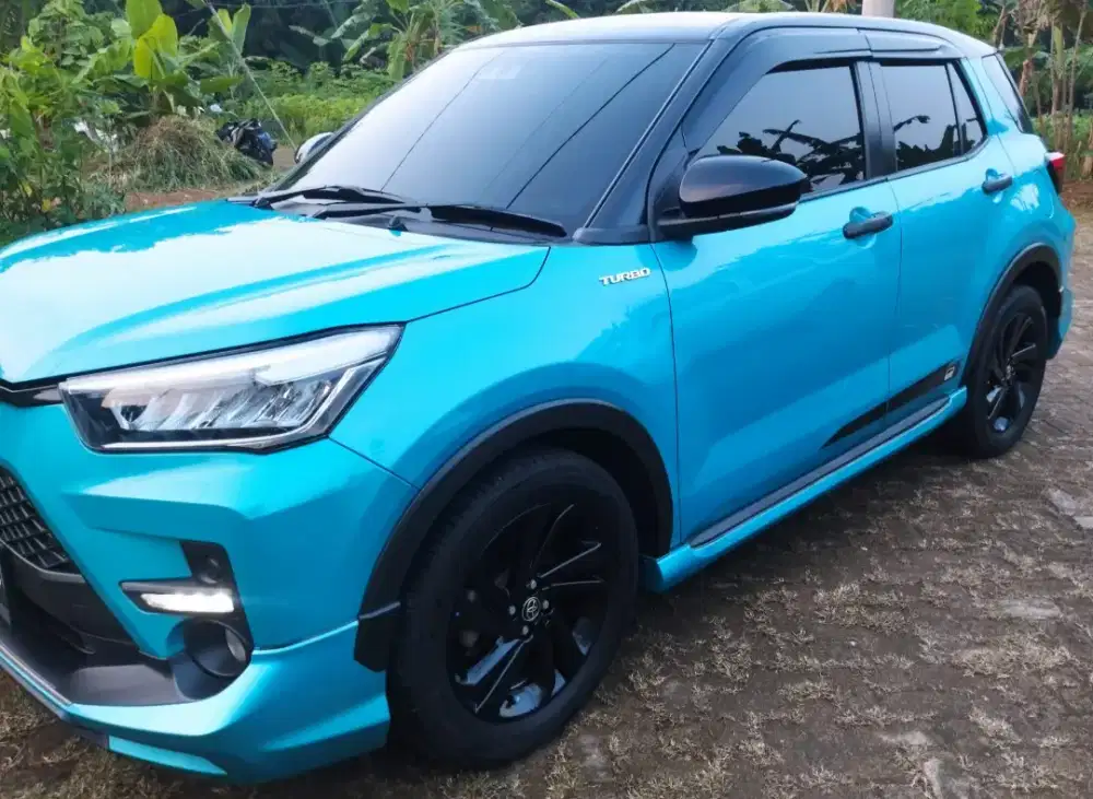 JUAL CEPAT RAIZE 1.0 T AT GRS TSS Twotone