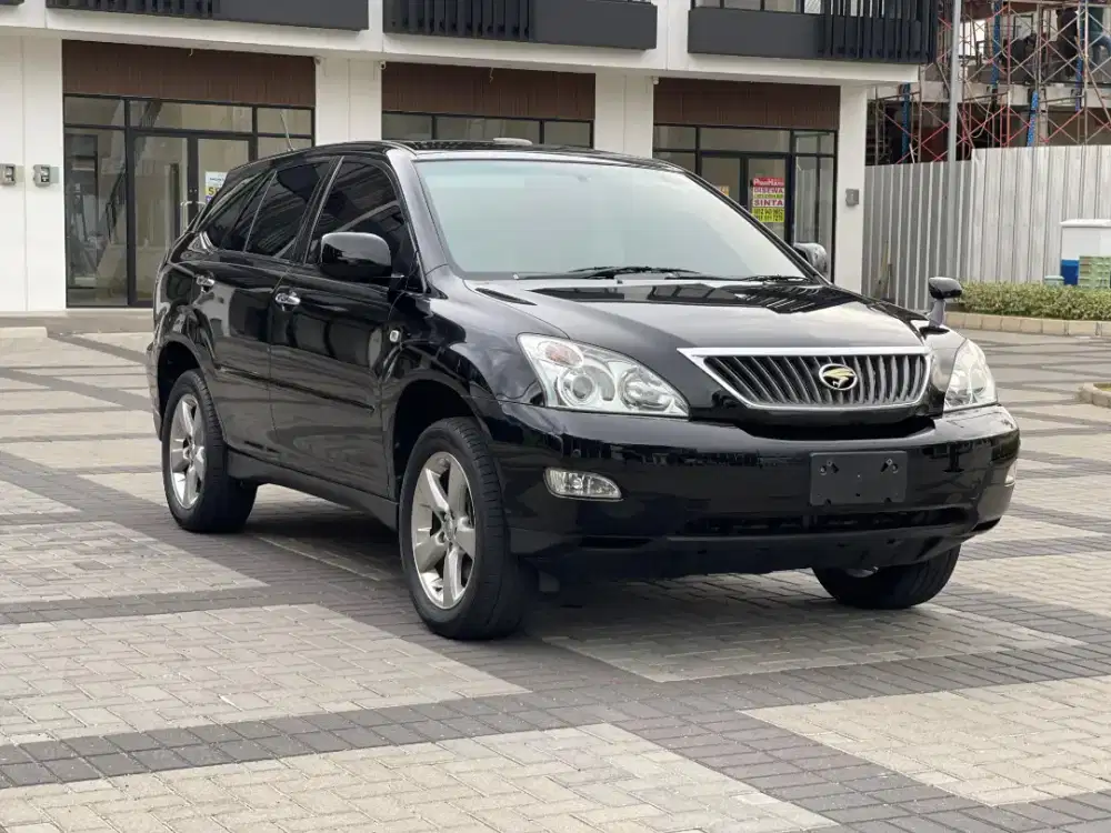 TOYOTA HARRIER L PREM 2011
