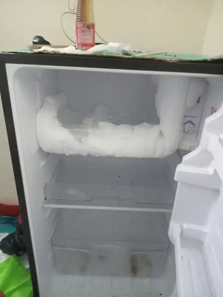 Kulkas Sharp 1 pintu