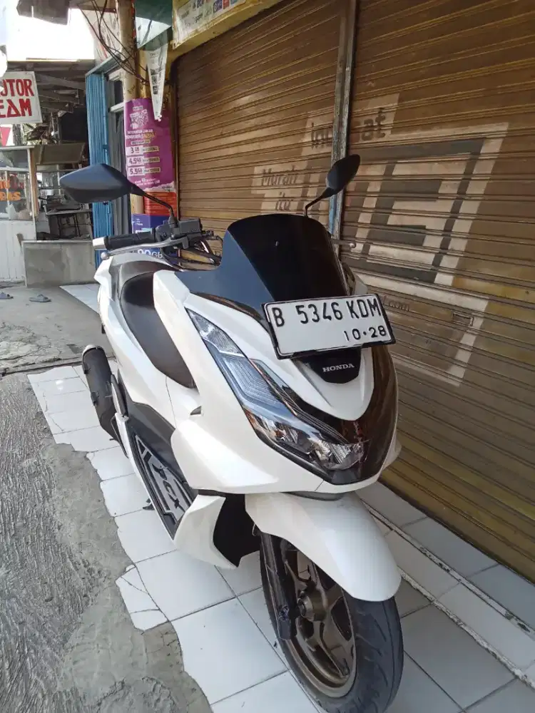 Readyyy Honda PCX 160 ABS tahun 2023 Bekasi kota pajak on STNK BPKB