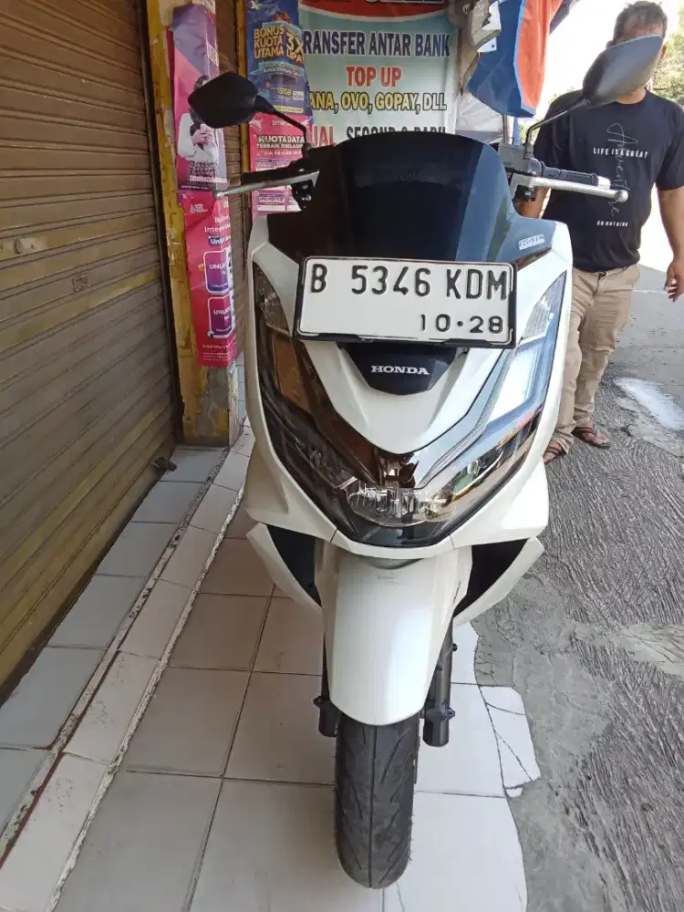 Readyyy Honda PCX 160 ABS tahun 2023 Bekasi kota pajak on STNK BPKB