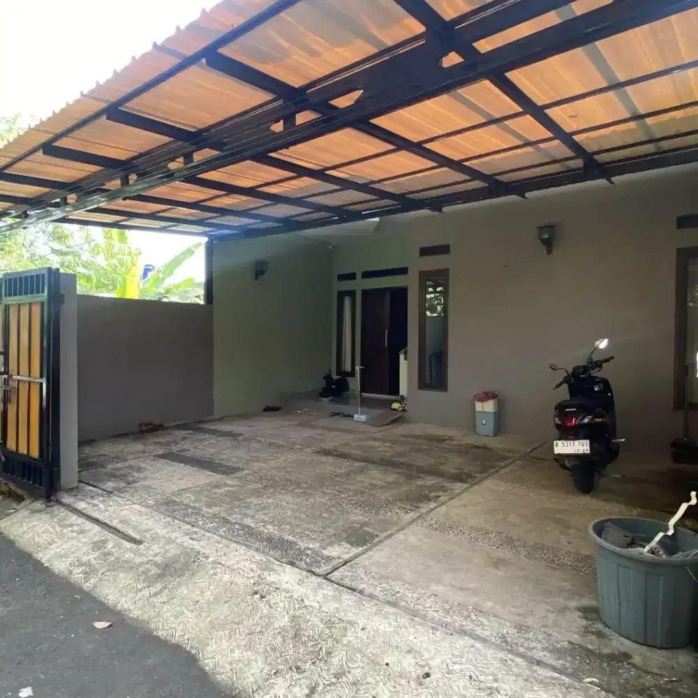 Kanopi baja ringan
