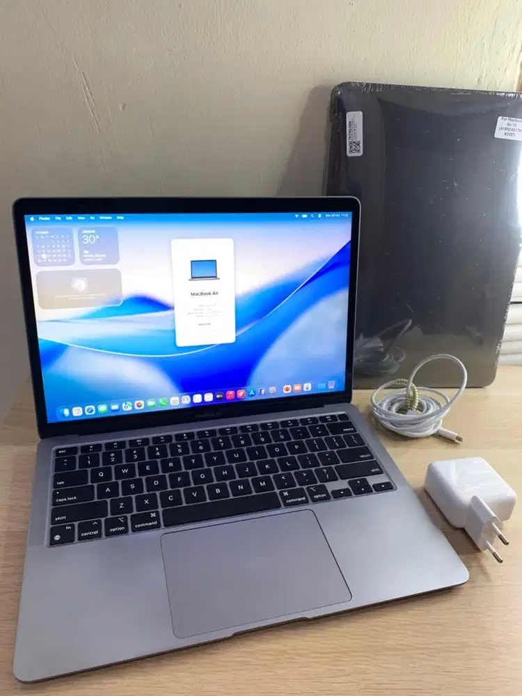 Macbook Air M1 ibox 256gb Like New MURAH Jual Cepat