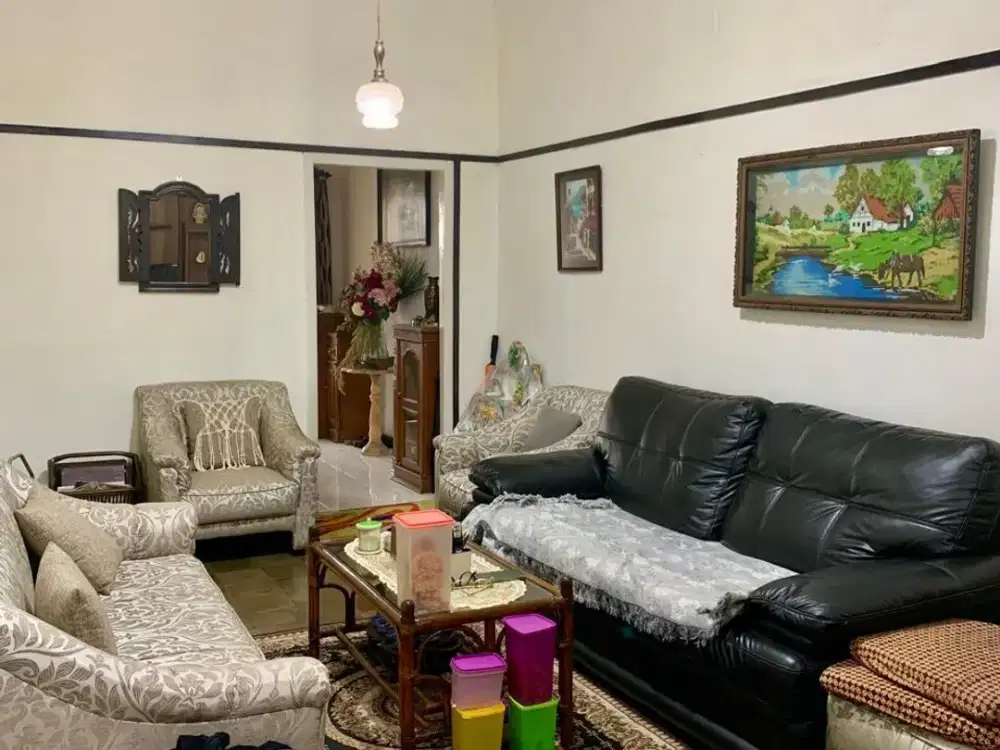 Dijual Rumah murah hitung tanah di sayap Surapati, jl  Gagak, Bandung