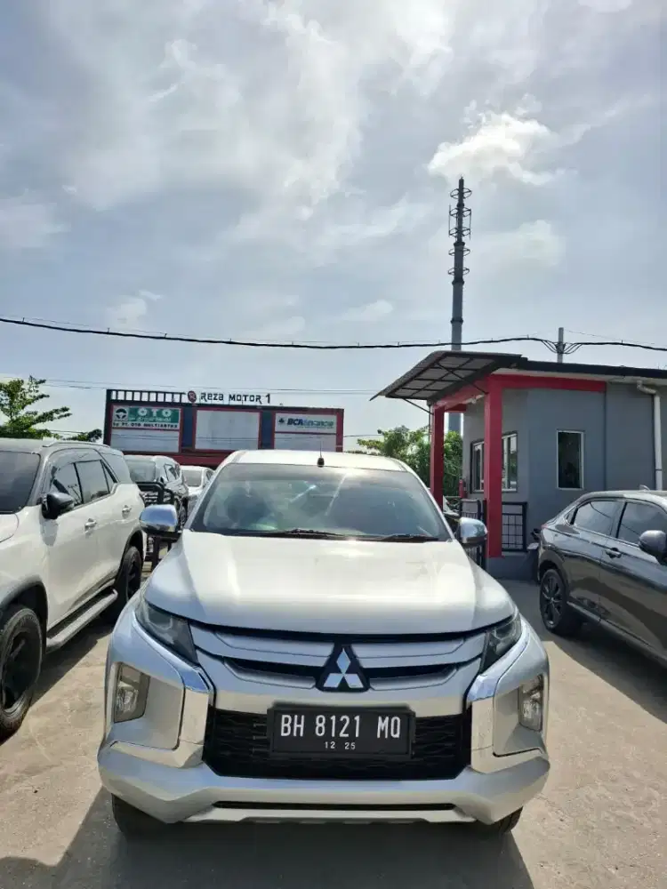 New triton 2019 GLS manual. Km 78rb antik