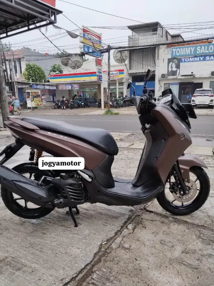 Yamaha lexi tahun 2019 cash credit